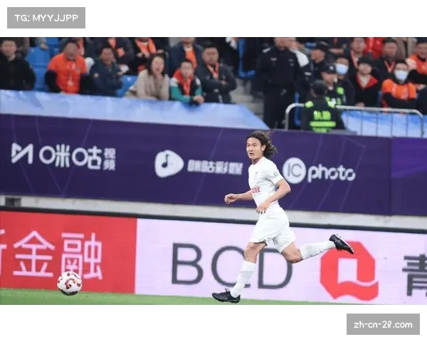 大连英博对阵上海海港 无欲无求或成争冠变数